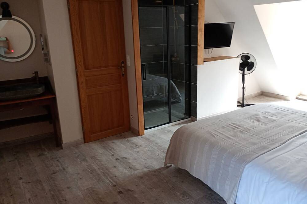 Gite Le Mansois in Marcillac-Vallon, Aveyron (desambiguación)