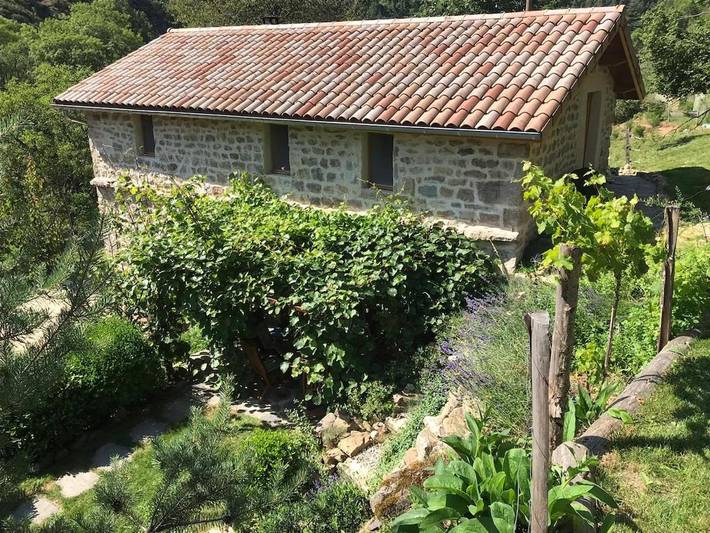 Location de vacances pour 6 personnes, avec jacuzzi et terrasse à Rochepaule - 3