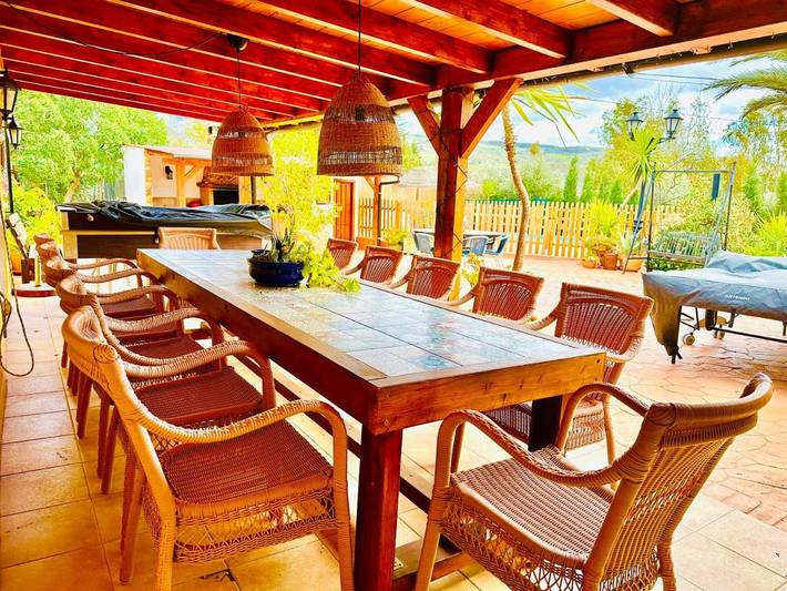 Casa rural para 14 personas, con piscina además de jardín y vistas, Familias con niños en Villanueva de la Concepción - 3