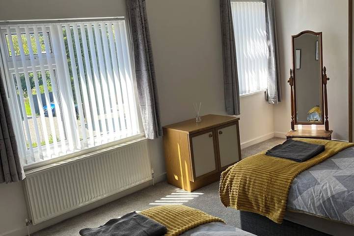4-6 Guests in centre location with stunning views in Llanberis, Llyn Padarn
