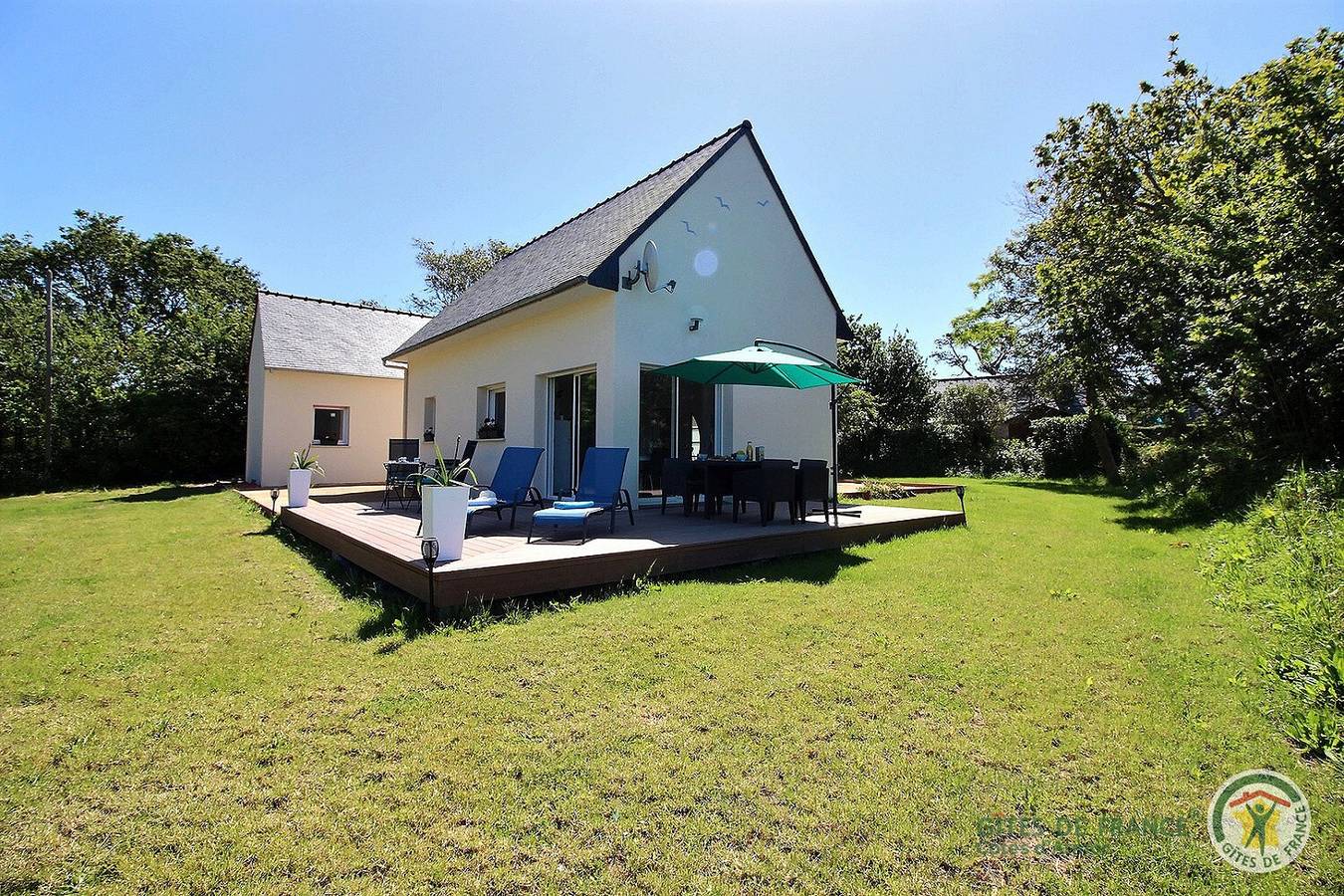 Ty Laouen in Pleubian, Costa de granito rosa