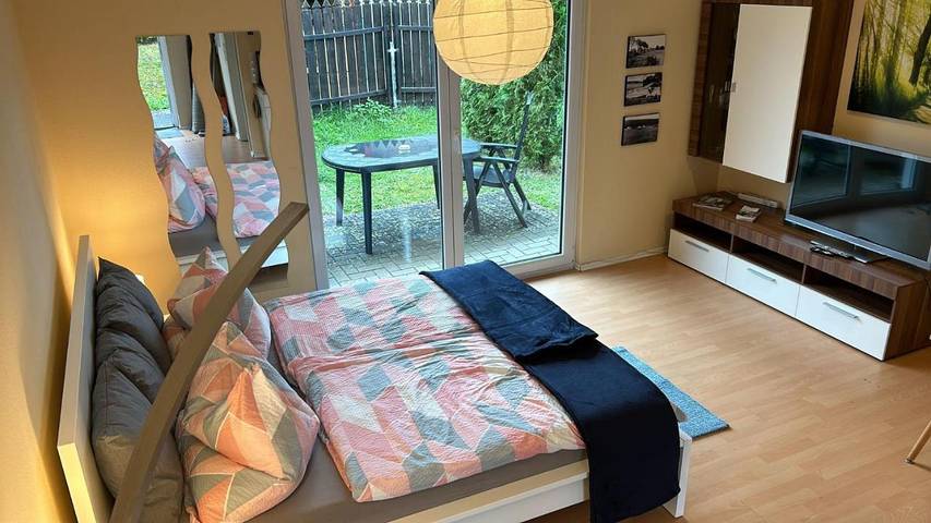 Gîte pour 2 personnes, avec jardin dans Selters