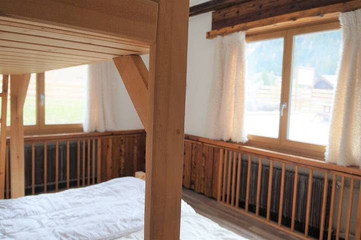 Gîte pour 28 personnes, avec terrasse dans Vissoie - 4