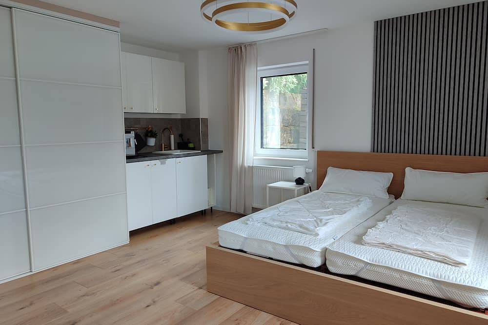 Ganze Wohnung, Einzimmer-Ferienappartment in ruhiger Lage in Marktheidenfeld, Franken
