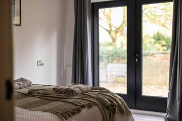 Glamping for 10 People in Sherwood Forest, Nottinghamshire, Photo 4