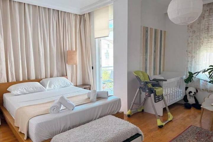 Ganze Wohnung, Family-Friendly 3Br near Konyaaltı Beach, Balcony w/ Mountain & Park View in Antalya, Provinz Antalya