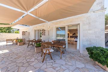 Gîte pour 2 personnes, avec jardin dans Paxos