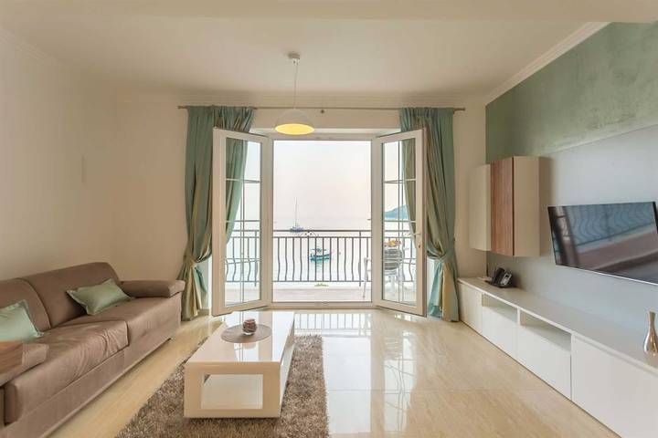 Apartamento inteiro, Comfort Deluxe Suite - Jasmin Lush in Mala Saplunara, Saplunara