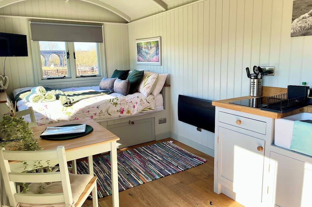 Shepherds Hut in the Cotswolds in Gloucestershire