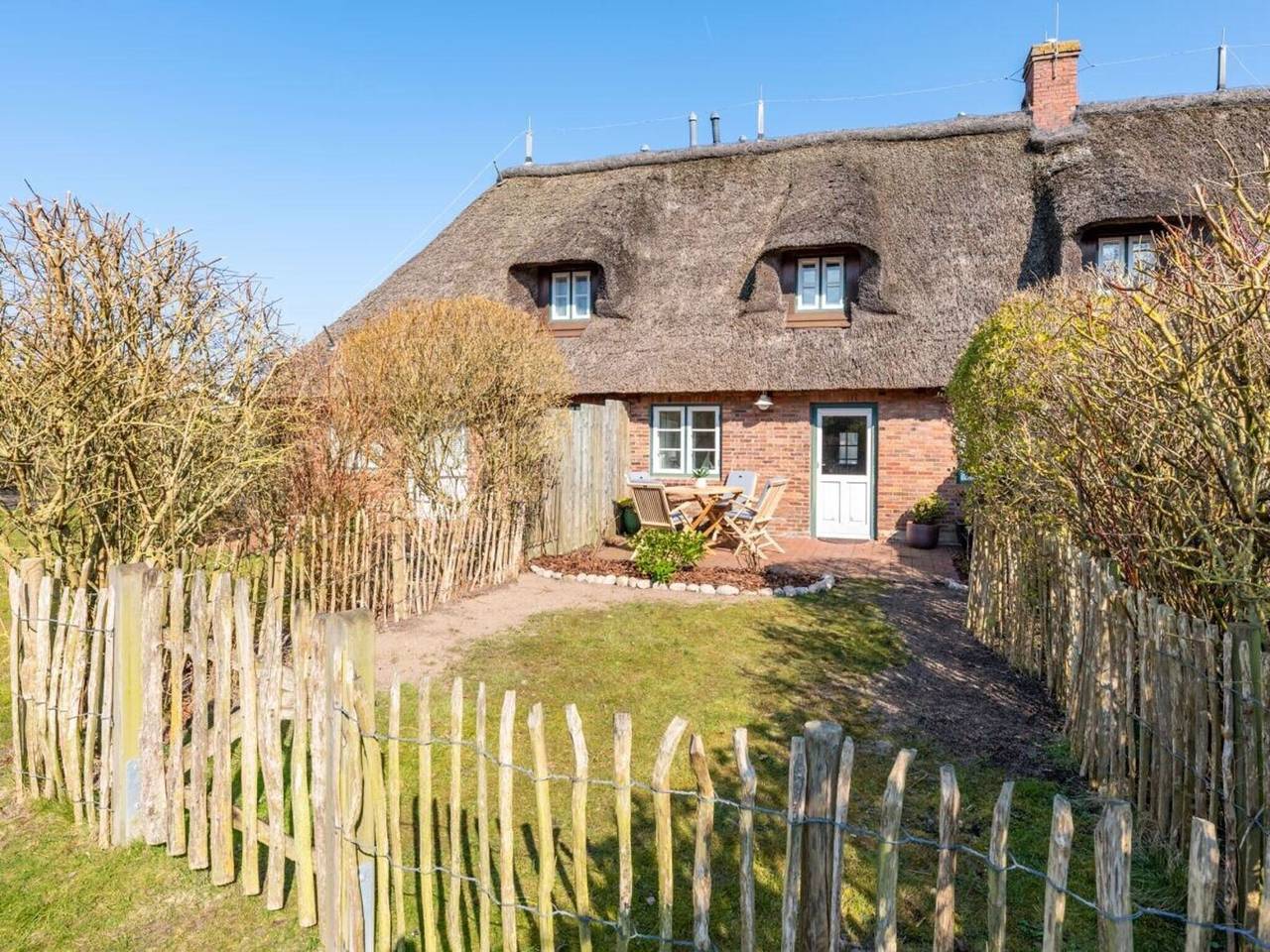 Inselliebe unter Reet in Wyk auf Föhr (Stadt), Wyk auf Föhr