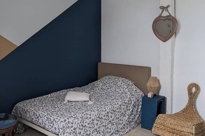 Town house, quiet, spacious in La Chaussée-Saint-Victor, Región de Blois