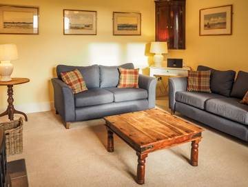 Holiday Rental for 8 People in Newtonmore, Highlands, Photo 1