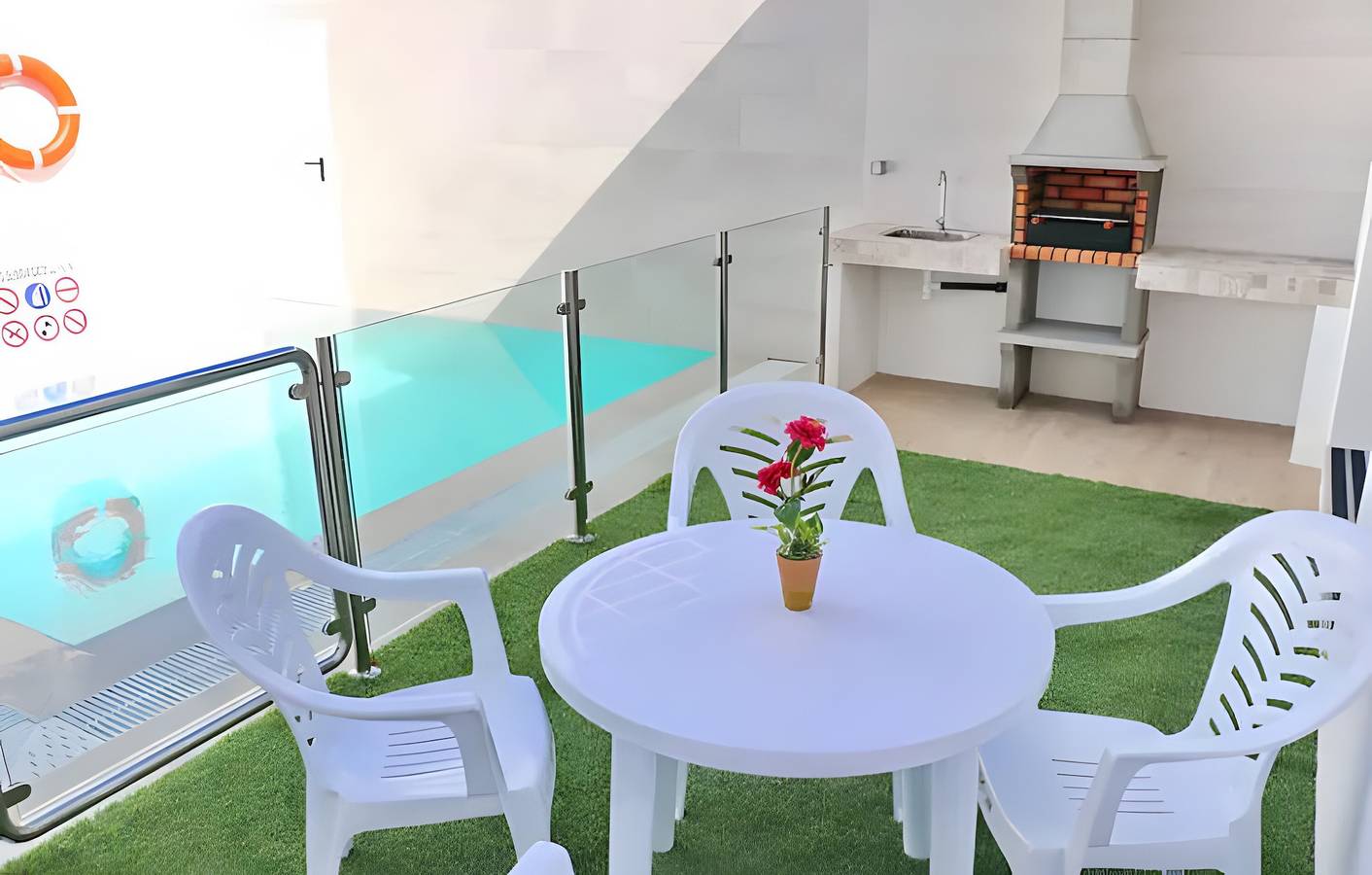 Holiday Home 'Casas Las Arenas 3' with Private Pool, Wi-Fi & Air Conditioning in Conil de la Frontera, Costa de la Luz