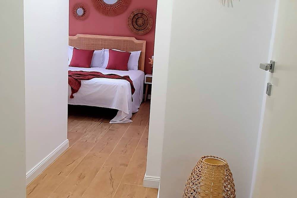 Apartamento entero, Casa Tucano Suite Apartment\n150 mt to the beach  40 min on car to skying resort! in Francavilla al Mare, Provincia de Chieti
