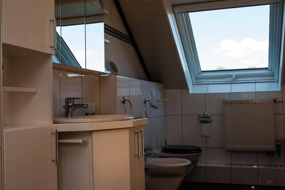 Ganze Wohnung, Entspannung pur in gemütlicher Ferienwohnung in ruhiger Lage im Münsterland in Greven, Münsterland