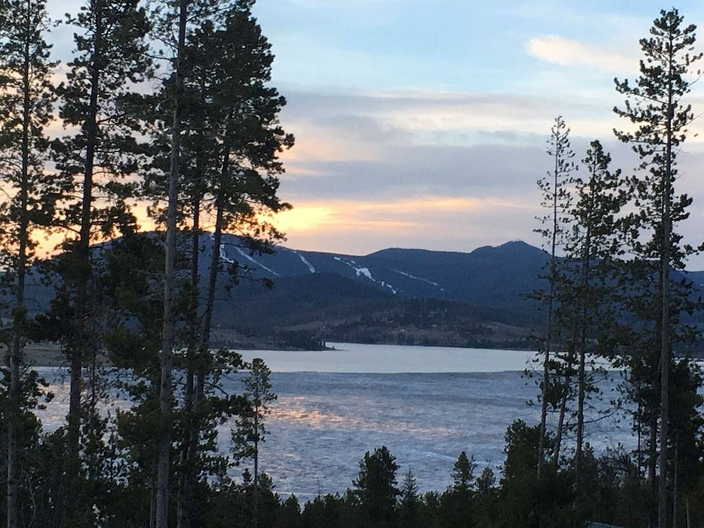 Berghaus am Georgetown See in Granite County