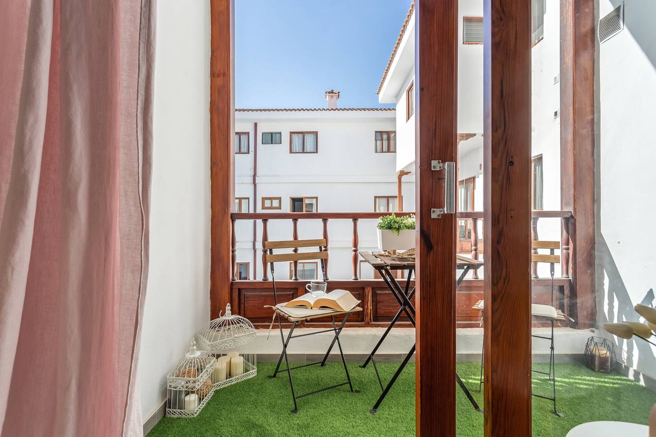 Appartement entier, Appartement de vacances 'Martimar Candelaria' avec vue sur la mer, piscine partagée et Wi-Fi in Aroba, Candelaria
