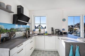 Ferienhaus Mit Meerblick für 6 Personen in Dranske, Ostsee, Bild 2