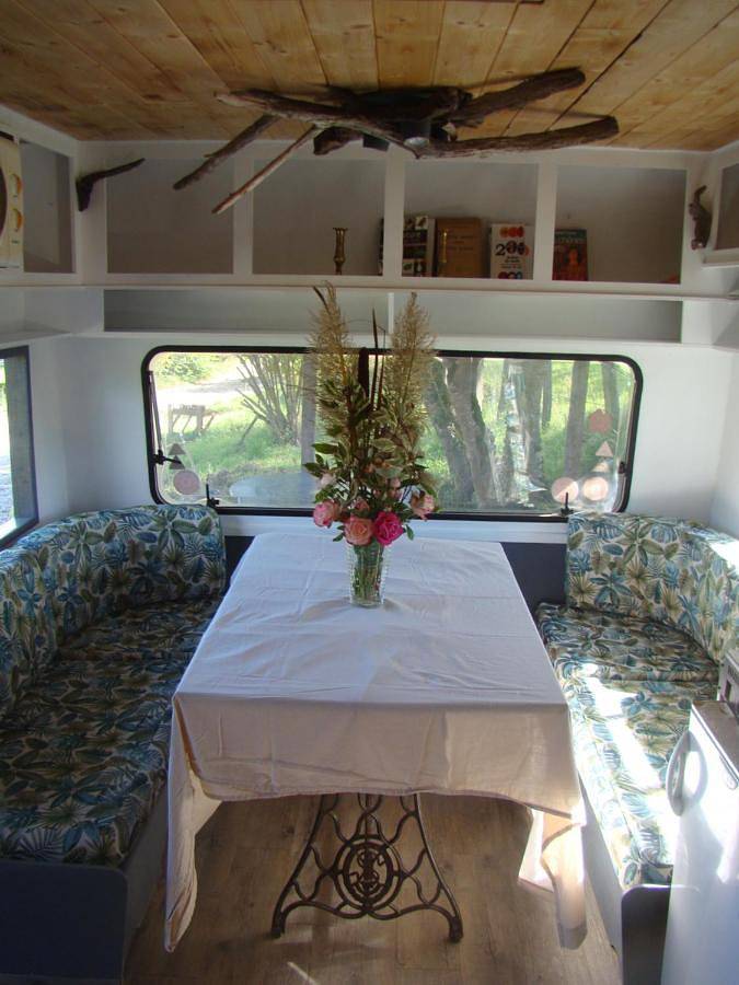 Location de vacances pour 2 personnes, avec jardin et vue, animaux acceptés à Yenne - 2