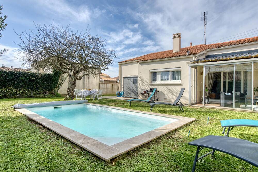 3 bedroom gorgeous home in Rochefort in Rochefort, Rochefort region