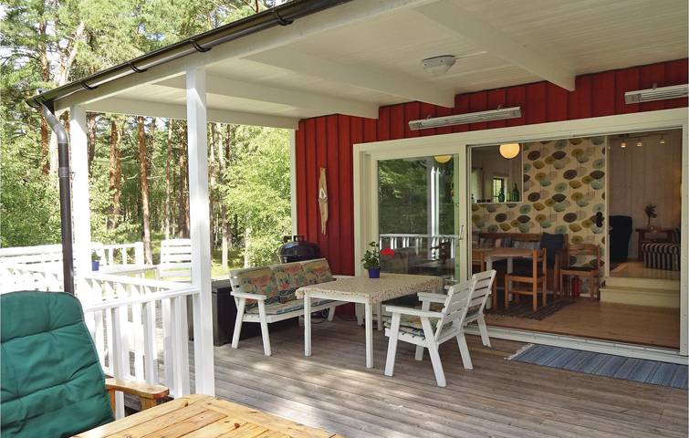 Ferienhaus für 6 Personen mit Terrasse in Yngsjö, Schwedische Ostsee