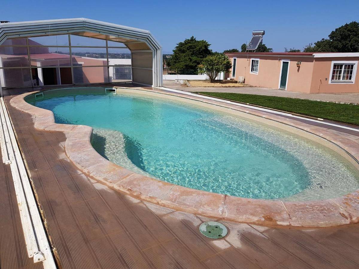 Villa para 35 pessoas com terraço in Palmela, Halbinsel von Setúbal