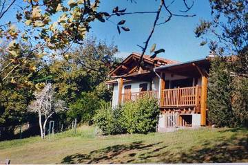 Cottage pour 7 personnes, avec balcon et jardin à Ossès