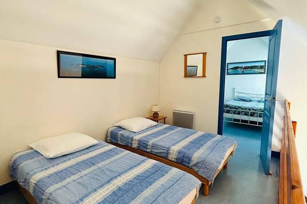Guernsey-Haus 50 Meter vom Strand entfernt in Barneville-Carteret, Côte de la Déroute
