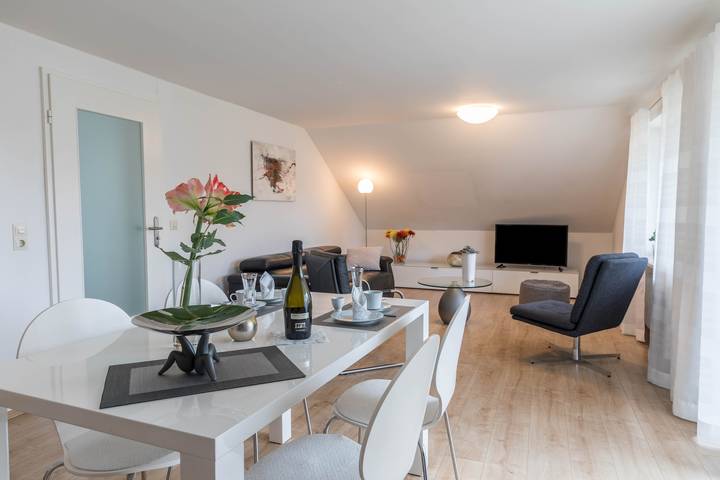 Ganze Wohnung, Ferienwohnung "Ferienwohnung Lumafe" nur einen kurzen Spaziergang vom See entfernt in Überlingen, Region Bodensee-Oberschwaben
