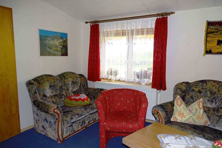 Ferienwohnung für 5 Personen, mit Garten und Terrasse - 1