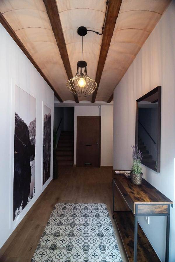 Apartamento de vacaciones para 6 personas, con piscina y balcón en Provincia de Lleida - 4