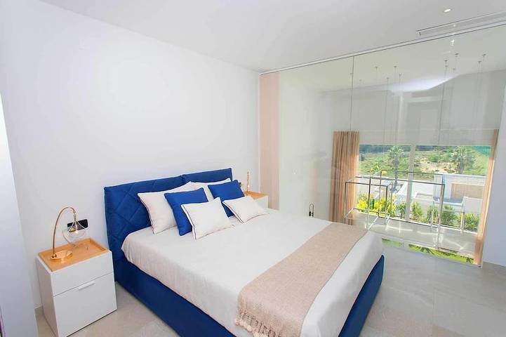 Magnificent villa on the Finca golf course with private pool in Orihuela, Costa Blanca