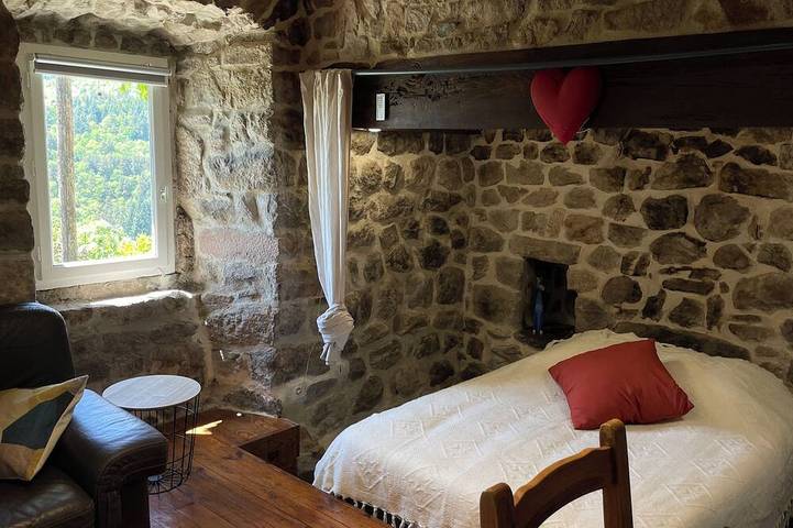 Location de vacances pour 2 personnes, avec terrasse à Saint-Prix