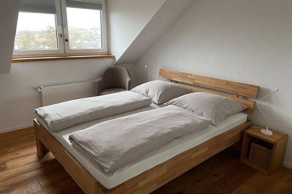 Ganze Wohnung, Gemütliche Ferienwohnung \"Bockels\" am Ortsrand von Holzerath in Holzerath, Landkreis Trier-Saarburg