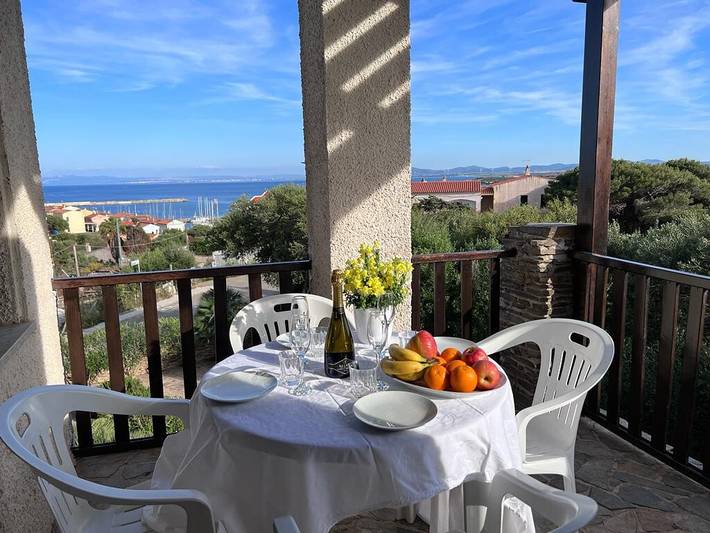 Gîte pour 6 personnes, avec jardin à Stintino - 3
