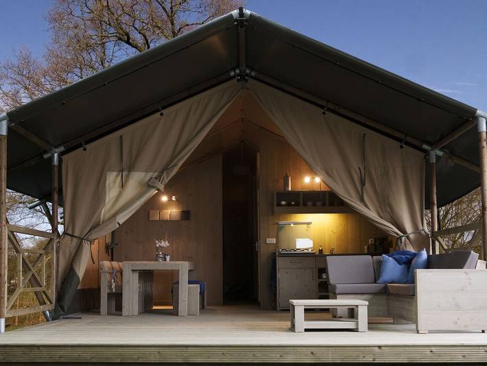 Camping voor 6 personen, met Terras en Zwembad in Barneveld Gemeente