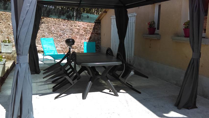 Gîte pour 4 personnes, avec terrasse et jardin, animaux acceptés dans Nièvre - 4