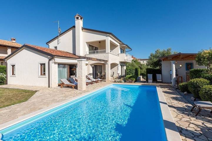 Villa für 8 Personen, mit Garten und Balkon, mit Haustier - 1