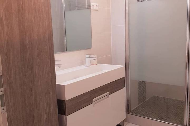 Ganze Wohnung, Nice apartment F4 Montpellier, 15 minutes from the beaches. in Croix d'Argent, Montpellier
