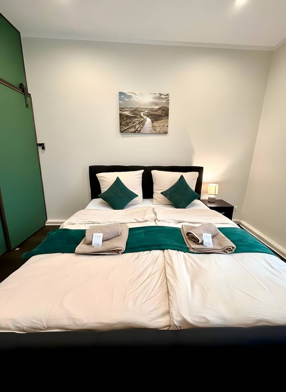 Ganze Wohnung, Ferienwohnung 'Oase 2' mit Wi-Fi in Cottbus, Lausitz