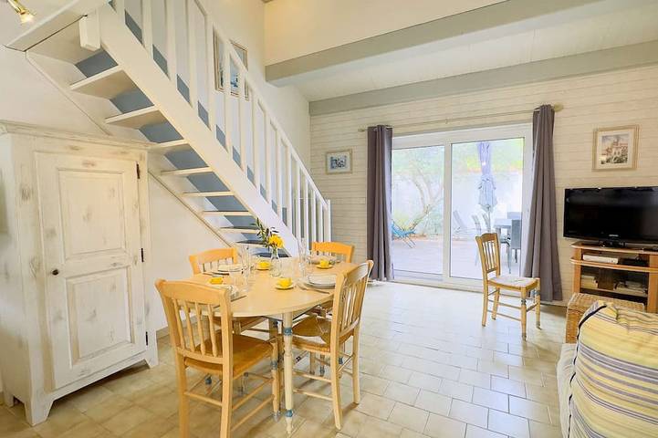House in residence close to beaches and shops in La Couarde-sur-Mer, Ile de Re