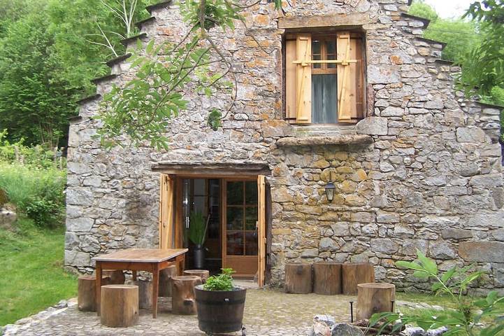 Gîte pour 5 personnes, avec Balcon et Jardin à Campan