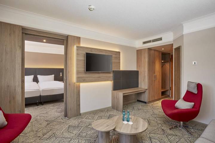 Hotel für 2 Personen, mit Whirlpool und Terrasse sowie Garten und Pool in Laatzen - 3