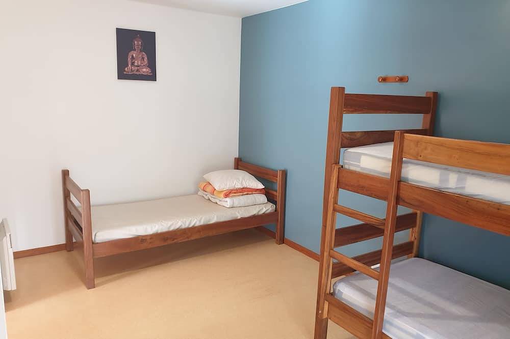 Gîte de groupe jusqu'à 24 personnes au coeur du Causse du Quercy in Gramat, Quercy