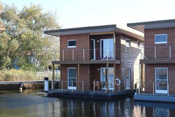 Hausboot für 4 Personen in Barth, Vorpommern, Bild 1