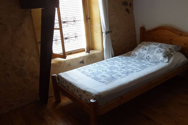 Location de vacances pour 5 personnes, avec piscine et terrasse à Bouillac - 3