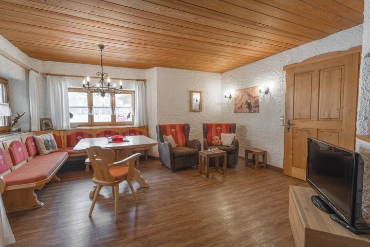 Ferienwohnung für 7 Personen, mit Garten und Terrasse in Oberstdorf - 2