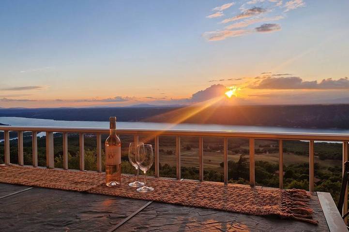 Villa for 6 people, with terrace and garden - 1