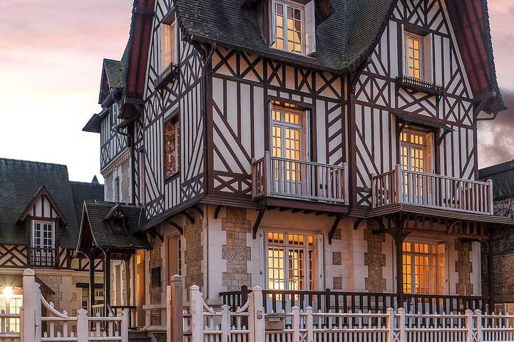 Ferienhaus für 12 Personen, mit Garten, mit Haustier