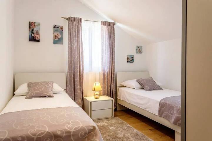 Haus Jurica - Nova Sela in Dalmatinisches Zagora